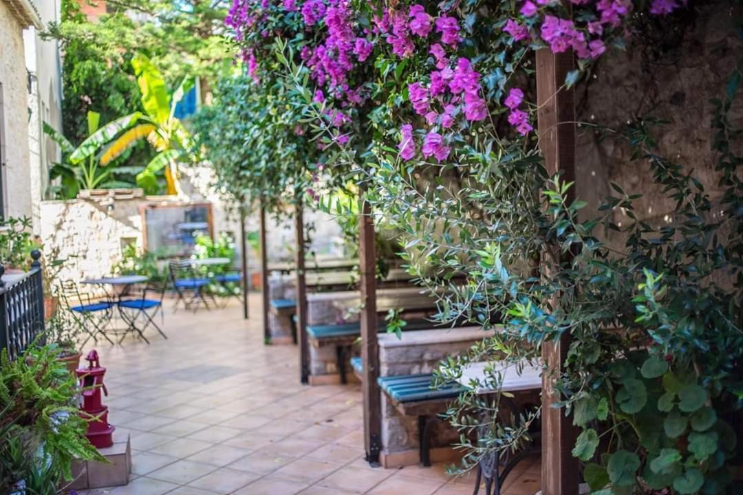 Ntouana Hotel Kalamata Exterior foto